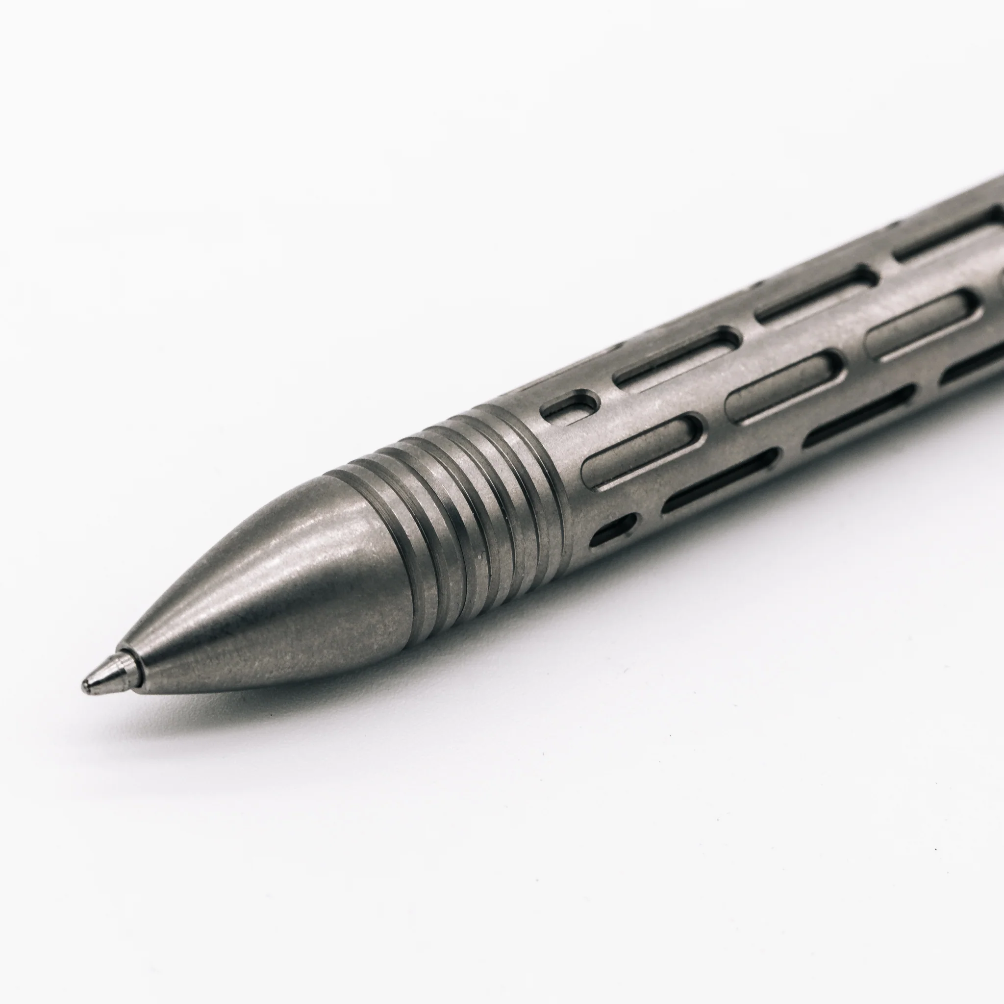 Chaves Knives Exclusive Clicker Pen - Vertical Lines - Image 3