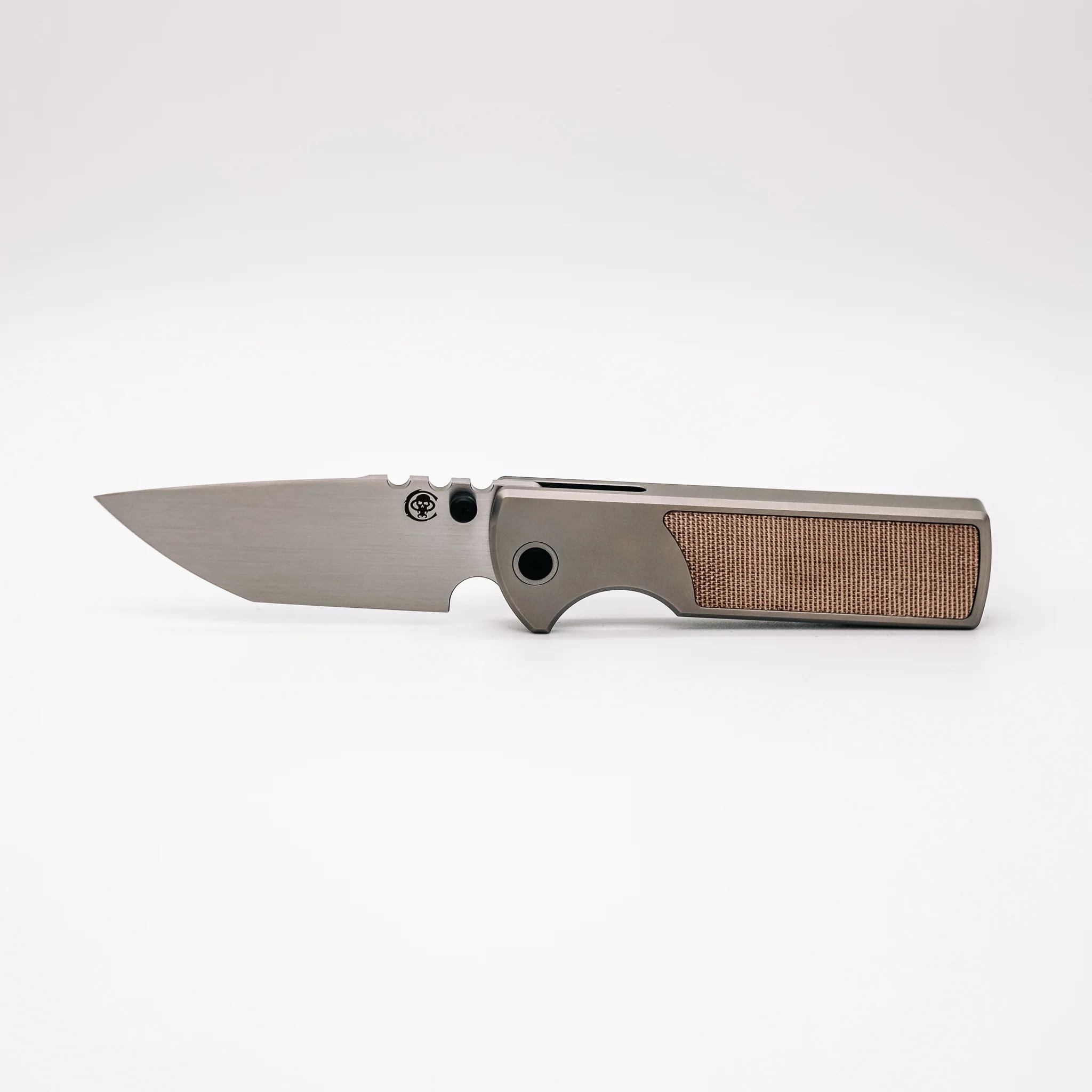 Chaves Knives